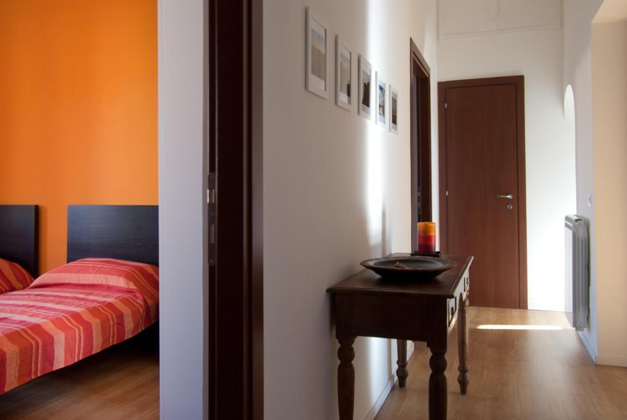 Welcome Friends Rome Room photo